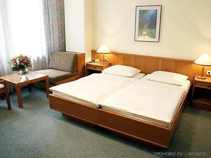 ***  Hotel Zipser Vienna Austria
